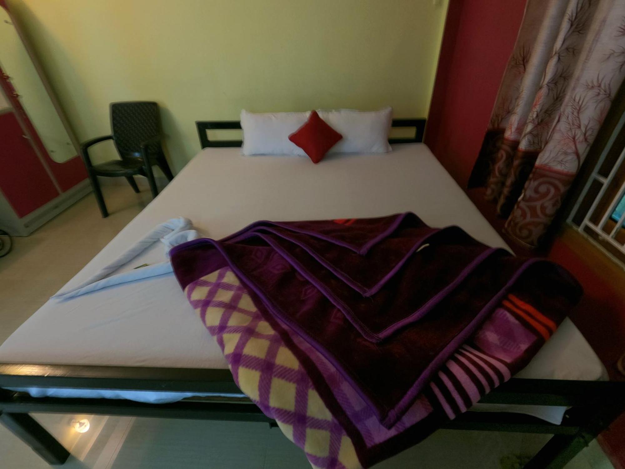 Kareng Party Camp N Homestay Kāziranga 外观 照片